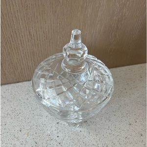 Vintage Crystal Candy dish w/ top & 3 legs,